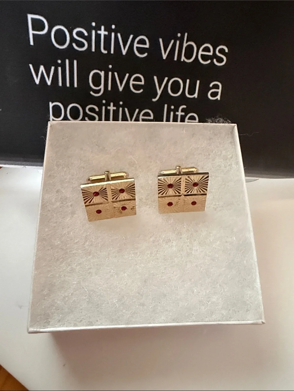 Vintage 1950’s gold tone Cufflinks featuring a red stone Sunburst Design ✨